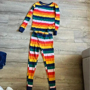 Old navy striped rainbow pjs Sz 7